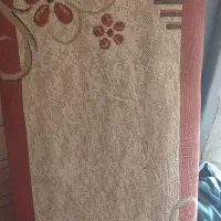 پشتی کرم رنگ