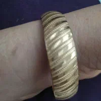8گرم طلا در حد نو