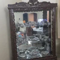 ویترین چوب گردو