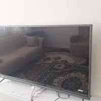 تلوزیون ۵۰ اینج