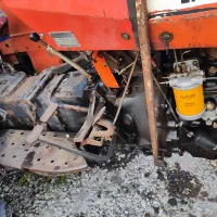 تراکتور|خودرو سنگین|سنگر, |دیوار