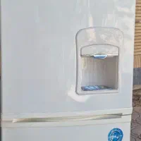 یخچال فریزر دو طبقه
