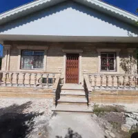 ویلا باغ جنگلی در منطقه‌ای آرام