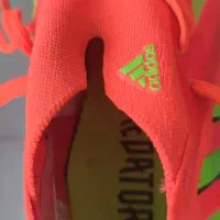 آدیداس چمنی اورجینال کلاسa سایز۴۰|کیف، کفش، کمربند|رشت, استقامت ۱|دیوار