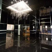 ۲۵۰۰متر تجاری ۲۰۰ تا پارکینگ یکجا رهن و اجاره