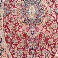یک قطعه فرش ۲در۳ چله ابریشم نقشه قرباغی.