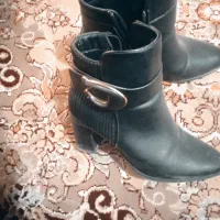 فروش نیم بوت در حد نو