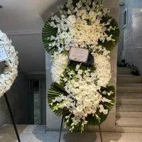 فروش تاج گل دسته دوم ترحیم