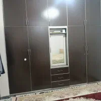 کمد و دیواری بسیار تمیز