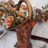 گل مصنوعی با گلدان