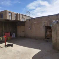 منزل مسکونی و استبل دامداری|فروش خانه و ویلا|سنقر, |دیوار