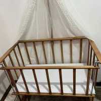 تخت کنار مادر در حد نو