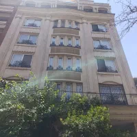 مشارکت در ساخت پاسداران 352 متر