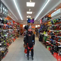 بزرگ ترین فروشگاه کلاه کاسکت در تهران.کلاه کاسکت