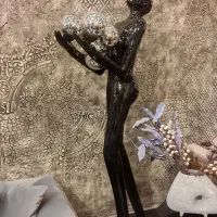 مجسمه بالرین رنگی و نگین کاری شده در رنگهای مختلف|مجسمه، تندیس، ماکت|تهران, ابوذر|دیوار