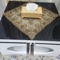 فروش میز وسط مبلمان ب همراه ۴ عدد گل میز