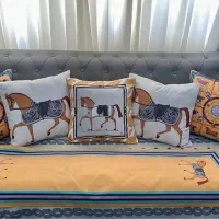 شال مبل، کوسن، رومیزی طرح مارک|پرده، رانر، رومیزی|بوشهر, |دیوار