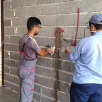 نیروی کار ماهر برق ساختمان .