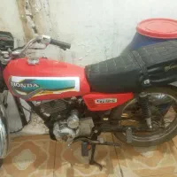 موتورسیکلت هوندا 150