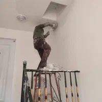 گچکاری و لکه گیری