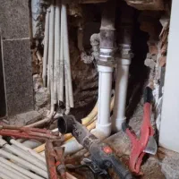 تاسیسات ، لوله کشی  رفع نم حمام و توالت و ایزوگام|خدمات پیشه و مهارت|فردیس, فردیس|دیوار