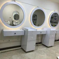 اینه و باکس و صندلی کوپ