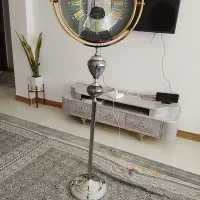 ساعت ایستاده