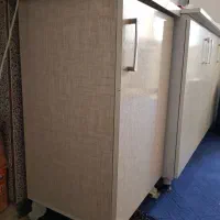 کمد زیر سماور ، چوبی تمیز و مرتب