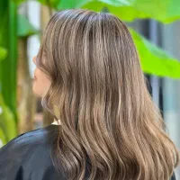 نیازمند مدل در زمینه رنگ مو|خدمات آرایشگری و زیبایی|رشت, گلسار|دیوار