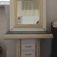 اینه و کنسول