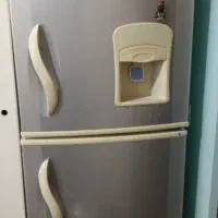 یخچال نیمه فریزر نقره ای