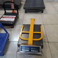 باسکول ترازو ۵۰×۶۰ تاشو  ۴۰۰ کیلو|فروشگاه و مغازه|تبریز, |دیوار
