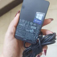 آداپتور برق ۶۵ واتی برای سورفیس