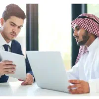 کارمند تسلط به زبان عربی