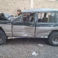 پاترول۴در۴سیلندمدل۷۹ تصادفی