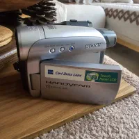 دوربین فیلم برداری مینی دستی sonyاورجینال|دوربین عکاسی و فیلمبرداری|تهران, حکمت|دیوار