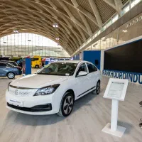 خودرودانگ فنگe70 محصول وارداتی ایران خودرو