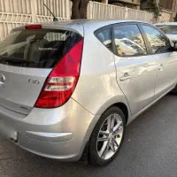 هیوندای i20 مدل 2010