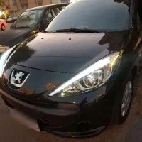 ۲۰۷ سقف فلز|خودرو سواری و وانت|قم, شهدا|دیوار