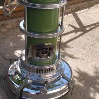 چراغ نفتی قدیمی