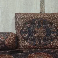 پشتی شاههنشینی سنتی|پشتی|ملک‌آباد, |دیوار