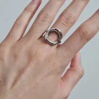 انگشتر طلایی نقره ای طرحهای مختلف رنگ ثابت کاملانو
