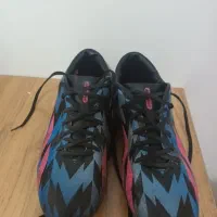 کفش فوتبالی استوک دار سایز ۳۵