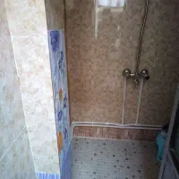 یک باب پارکینگ جهت اجاره دارای اتاق آشپزخونه حال