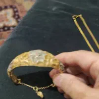 تک دست و گردنبند طلا