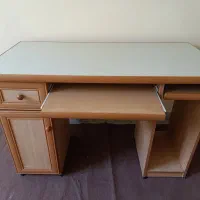 میز کامپیوتر