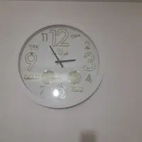 ساعت دیواری