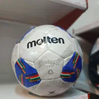 توپ فوتبالی