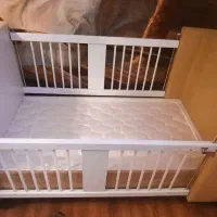 تخت خواب کودک در حد نو