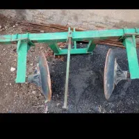 یک عددمرزبندپشت تراکتور